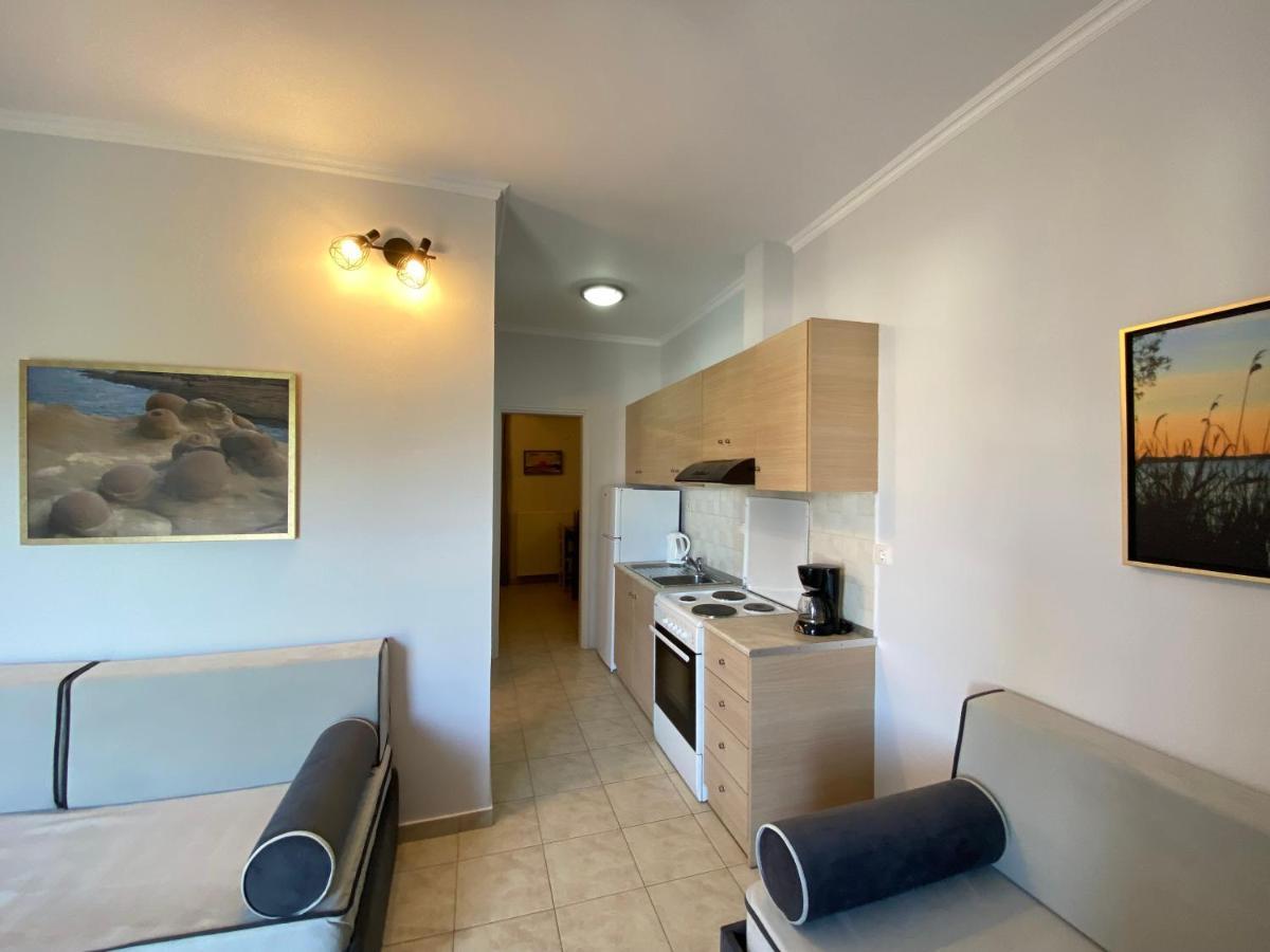 Caviro Apartment Moúdhros Exterior foto